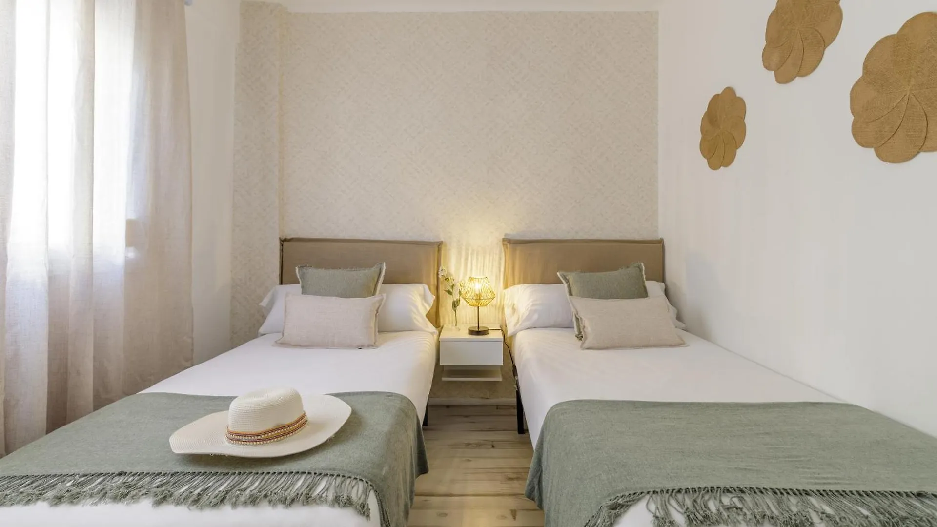 Living4Malaga Enjoy Apartment 0*, Malaga Spain