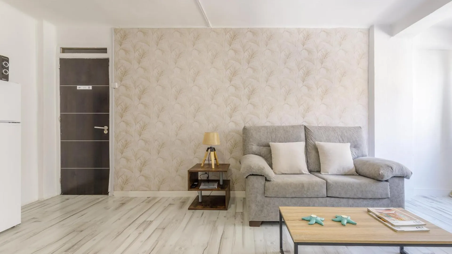 Living4Malaga Enjoy Apartment