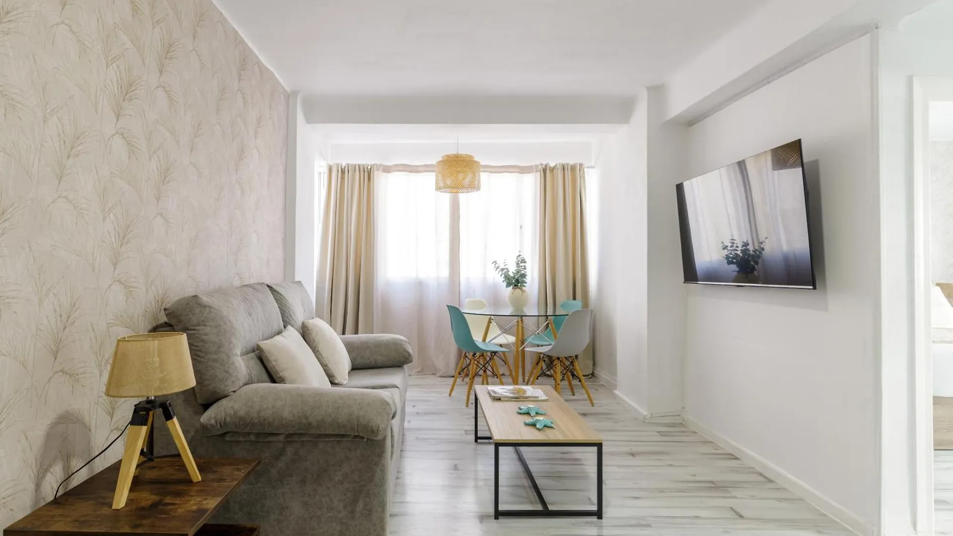 Living4Malaga Enjoy Apartment 0*, Malaga Spain