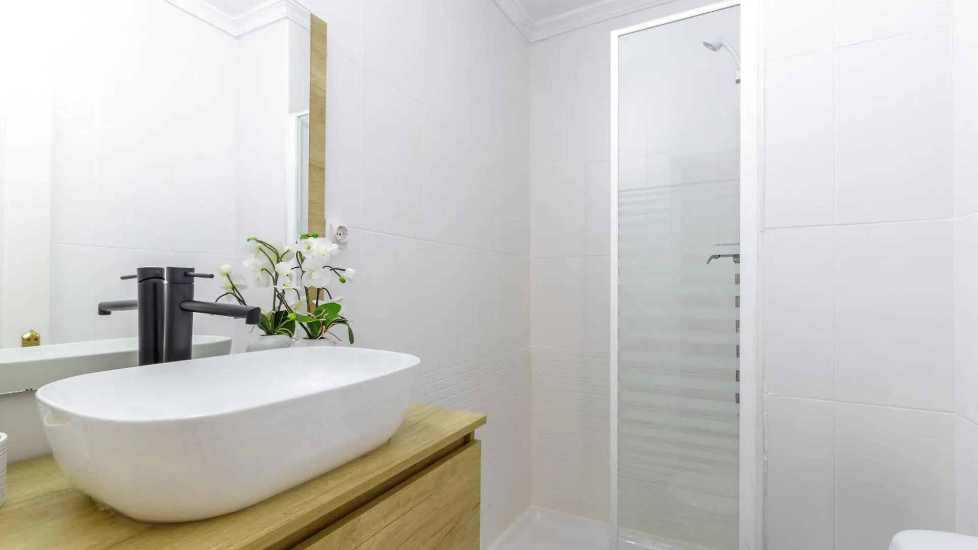 Living4Malaga Enjoy Apartment Spain